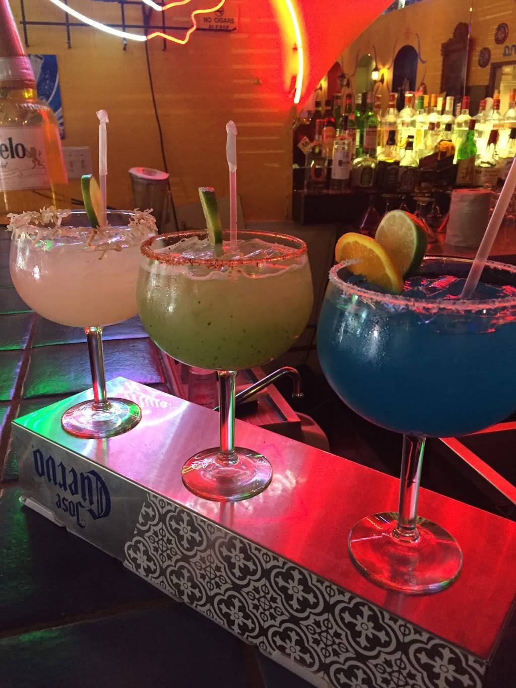 Lalitos Mexican Bar & Grill | restaurant | 4090 Johns Creek Pkwy, Suwanee, GA 30024, USA | 7704958734 OR +1 770-495-8734
