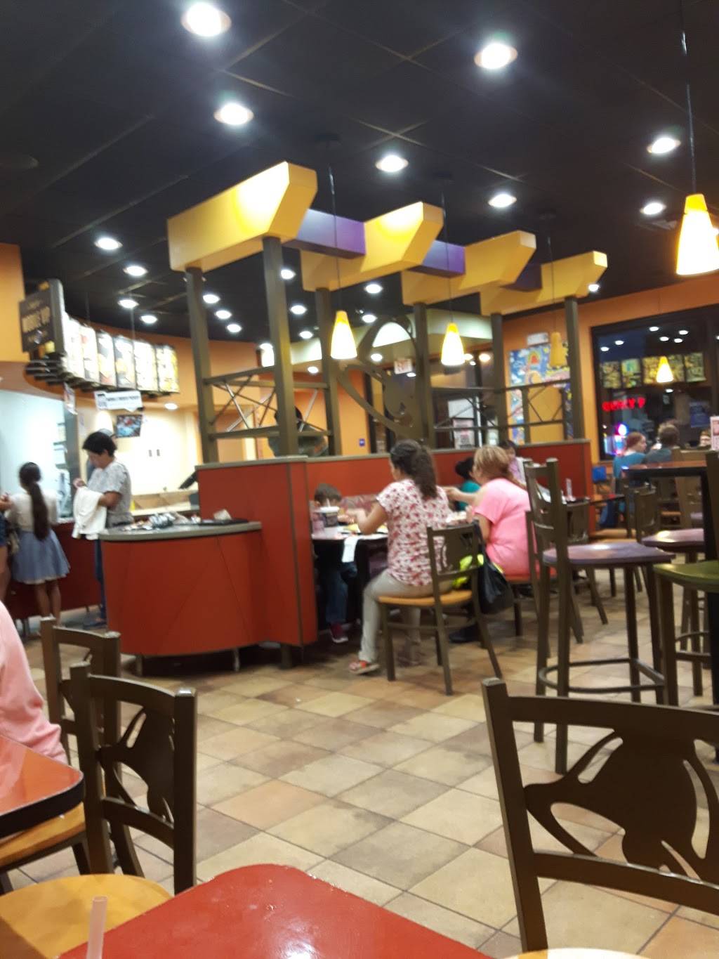 Taco Bell | meal takeaway | 2430 E Carson St, Lakewood, CA 90712, USA | 5624298362 OR +1 562-429-8362