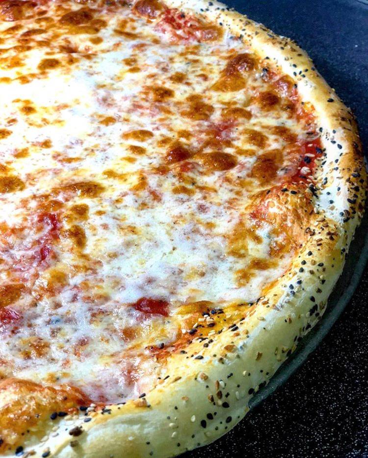 Ginos Pizza of Babylon | meal delivery | 258 Deer Park Ave, Babylon, NY 11702, USA | 6314224600 OR +1 631-422-4600