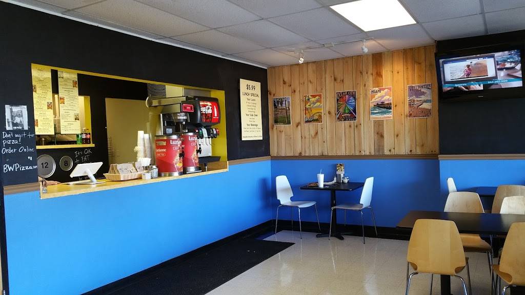 Boardwalk Pizza | restaurant | 15638 Manchester Rd, Ellisville, MO 63011, USA | 6365276969 OR +1 636-527-6969