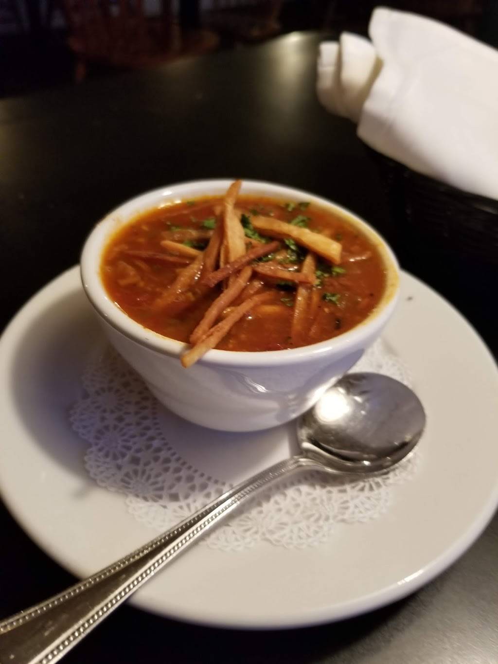 Pineda Crossing Bar & Grill | restaurant | 2515 Roberts Rd, Melbourne, FL 32940, USA | 3212597760 OR +1 321-259-7760