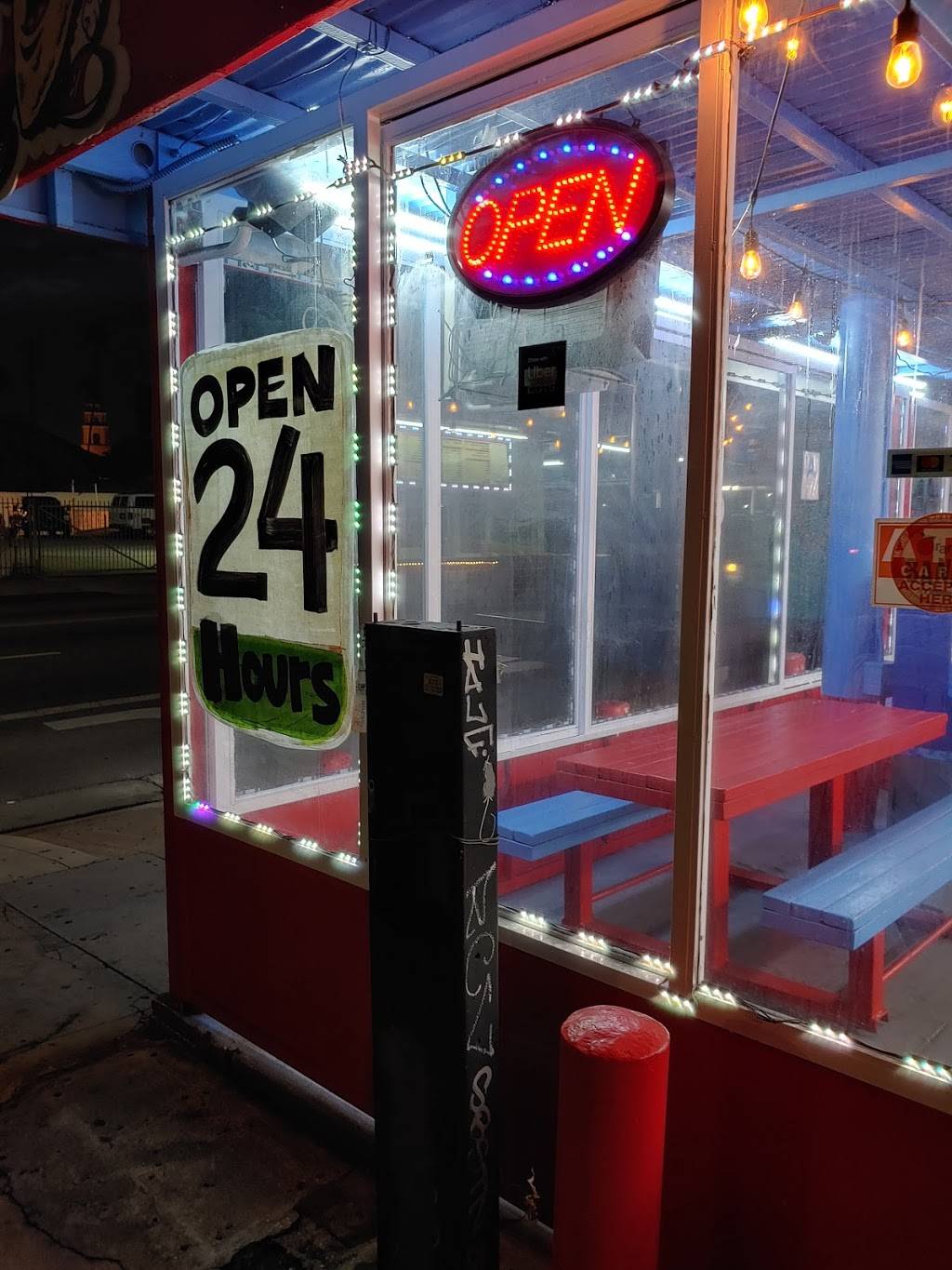 Taco Chabelita | restaurant | 2001 S Western Ave, Los Angeles, CA 90018, USA | 3237340211 OR +1 323-734-0211