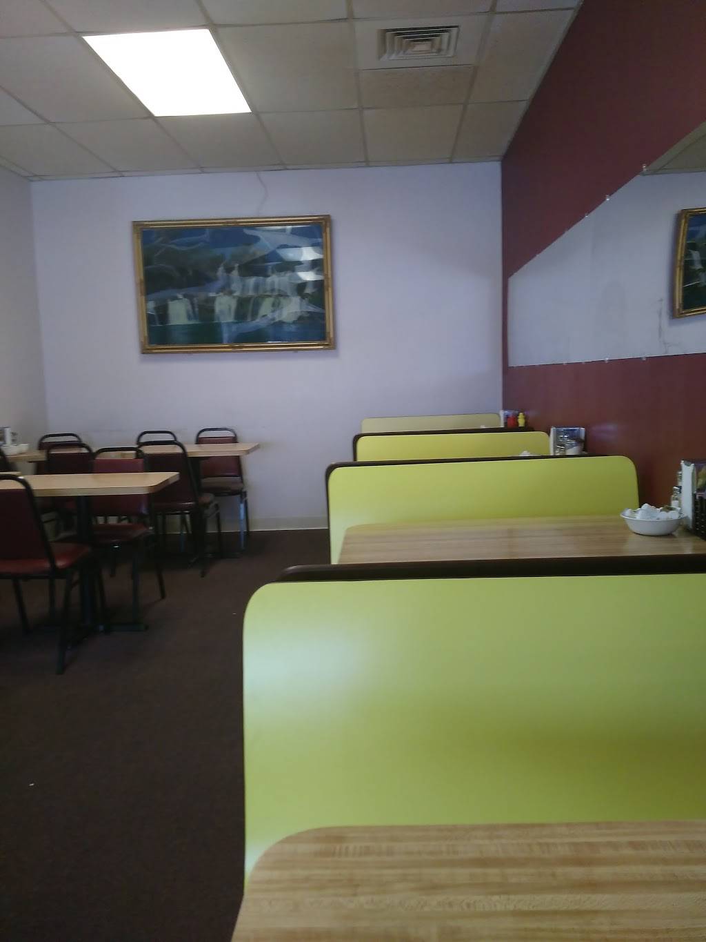 Maggies Cafe | restaurant | 8970 Lewis Ave, Temperance, MI 48182, USA | 7348472233 OR +1 734-847-2233