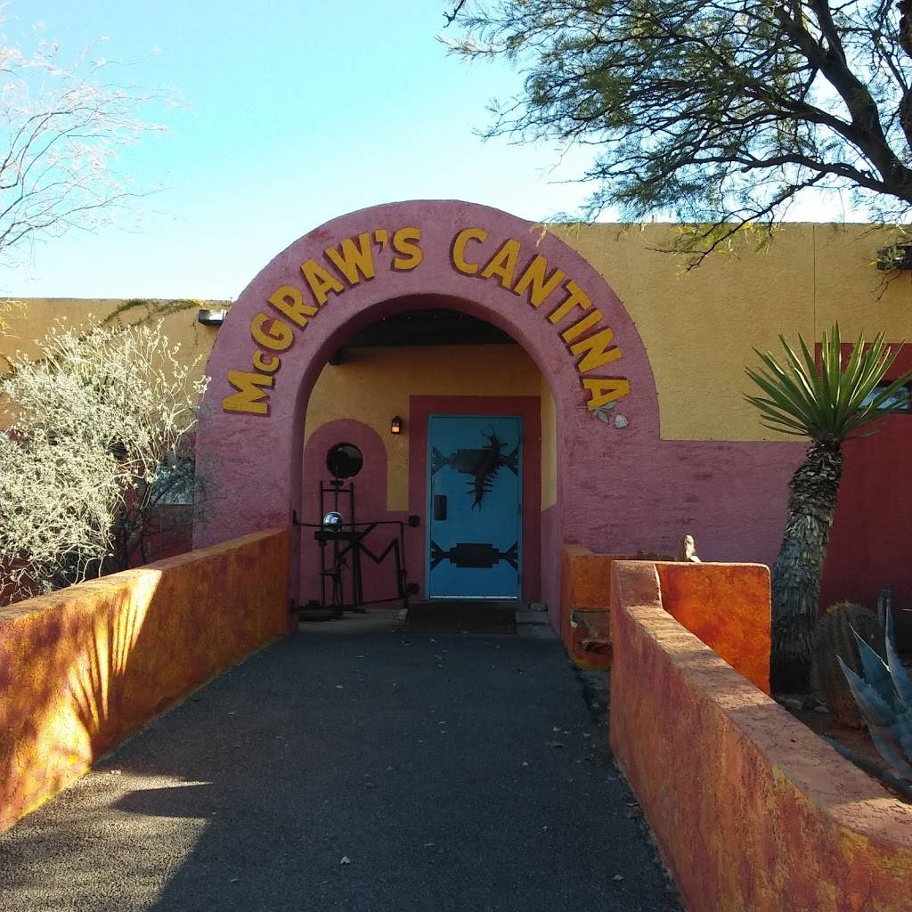 McGraws | restaurant | 4110 S Houghton Rd, Tucson, AZ 85730, USA | 5208853088 OR +1 520-885-3088