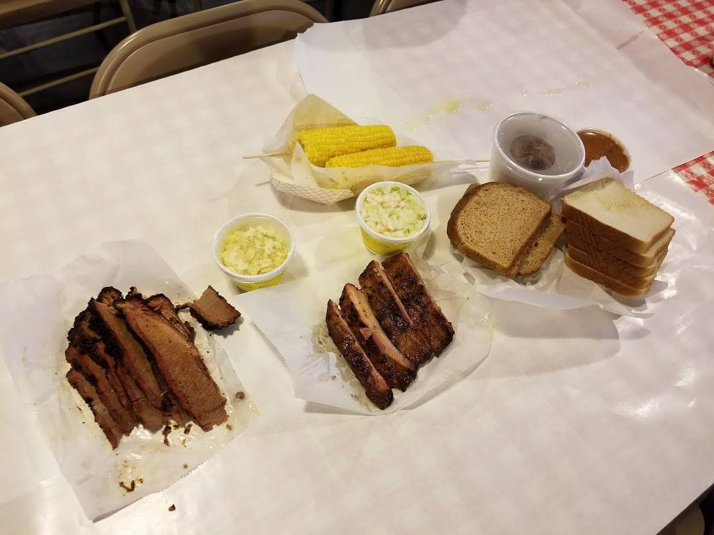 Rudys "Country Store" and Bar-B-Q | restaurant | 21799 Katy Fwy, Katy, TX 77450, USA | 8327727242 OR +1 832-772-7242