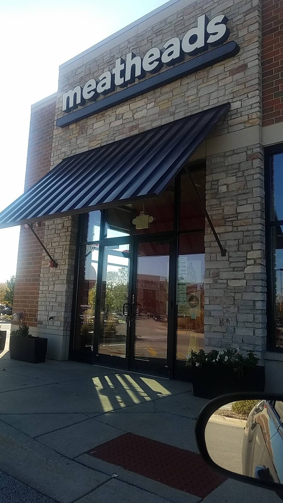 Meatheads Burgers & Fries | restaurant | 7137 Kingery Hwy, Willowbrook, IL 60527, USA | 6303256608 OR +1 630-325-6608