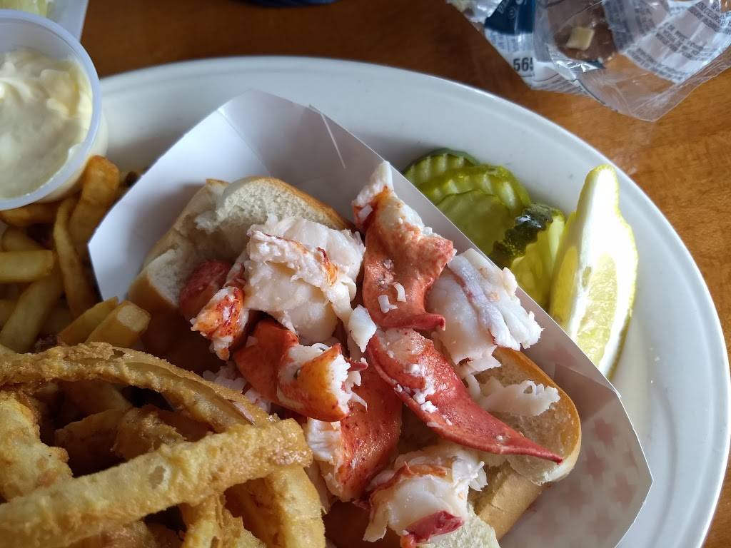 Jakes Seafood Restaurant | restaurant | 50 George Washington Blvd, Hull, MA 02045, USA | 7819251024 OR +1 781-925-1024