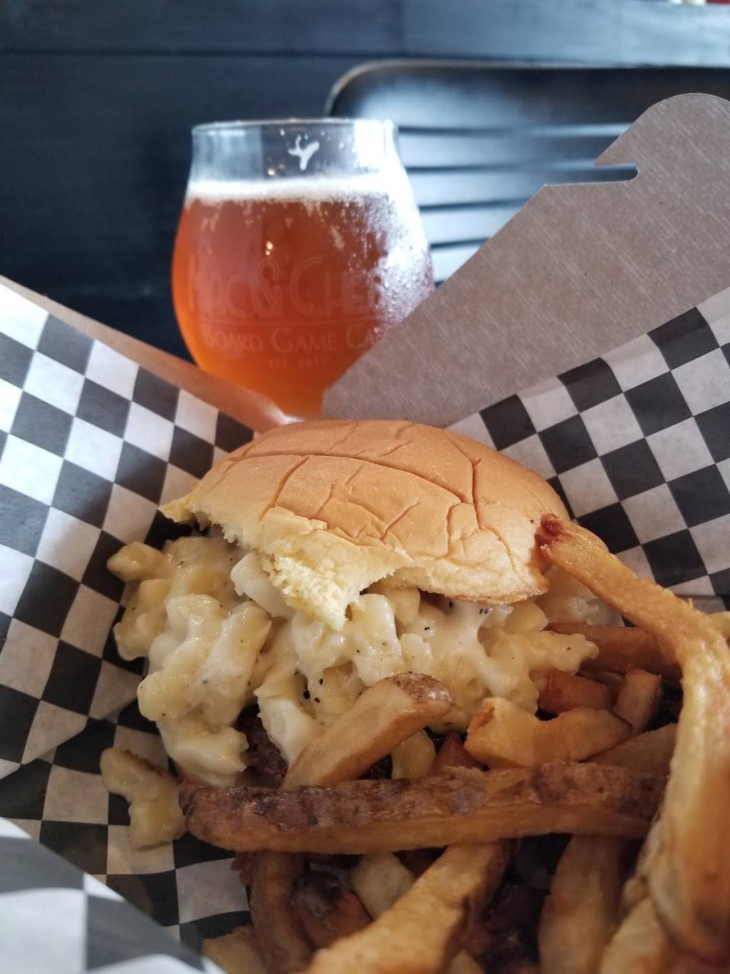 Mac & Chess | restaurant | 12486 SW 8th St, Miami, FL 33184, USA | 3055513475 OR +1 305-551-3475