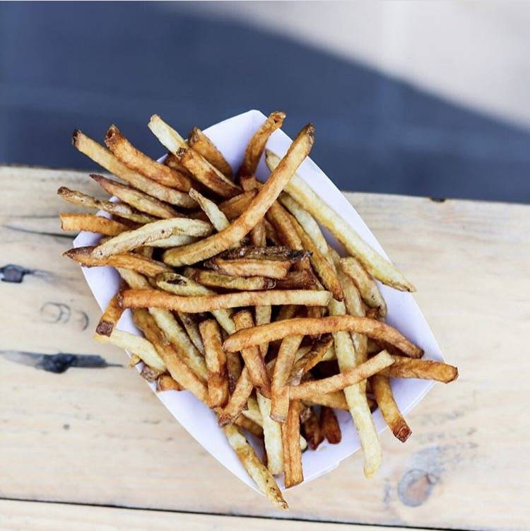 Elevation Burger | restaurant | 437 S Oyster Bay Rd, Plainview, NY 11803, USA | 5164338070 OR +1 516-433-8070