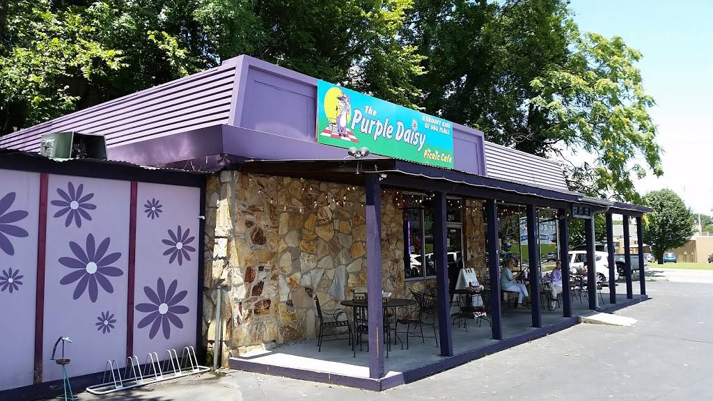 The Purple Daisy Picnic Cafe | restaurant | 4001 St Elmo Ave, Chattanooga, TN 37409, USA | 4238226477 OR +1 423-822-6477