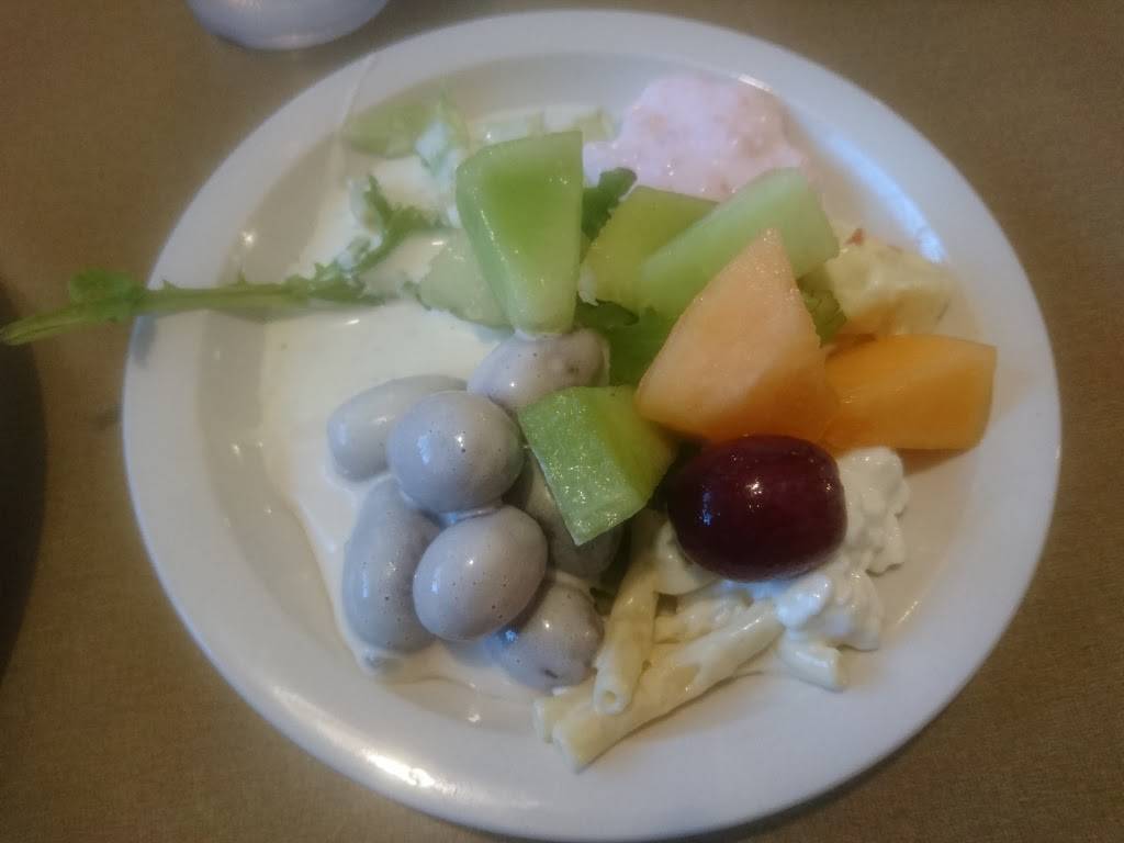 Café by Country Kitchen | restaurant | 1107 N Quincy Ave, Ottumwa, IA 52501, USA | 6416820776 OR +1 641-682-0776