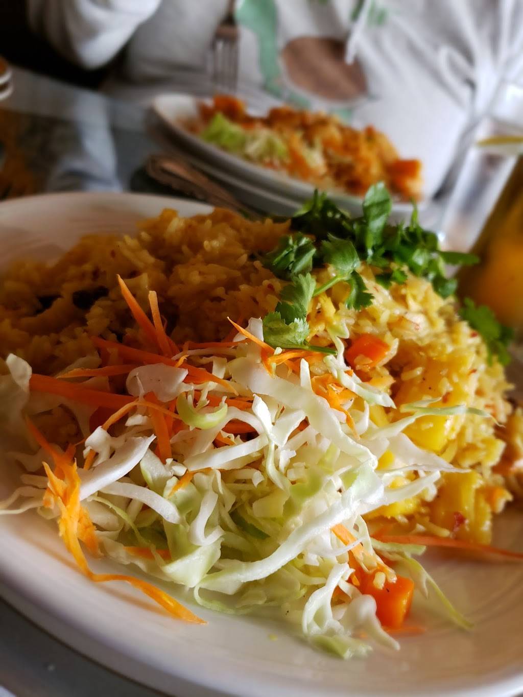 Krua Thai Restaurant | restaurant | 731 Munras Ave # A, Monterey, CA 93940, USA | 8316559797 OR +1 831-655-9797