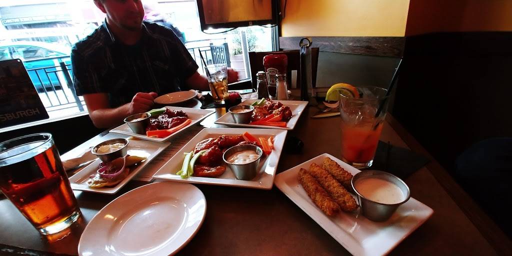 Redbeards on Sixth | restaurant | 144 6th St, Pittsburgh, PA 15222, USA | 4122612324 OR +1 412-261-2324