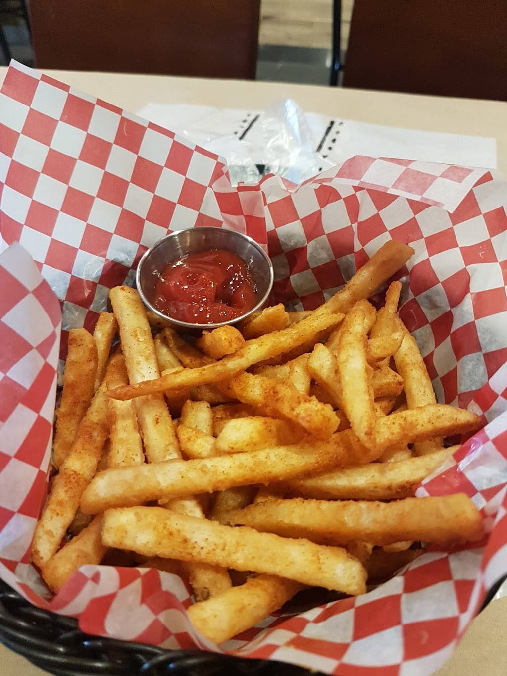 The Captains Boil | restaurant | 2655 Yonge St, Toronto, ON M4P 2J6, Canada | 4164852655 OR +1 416-485-2655