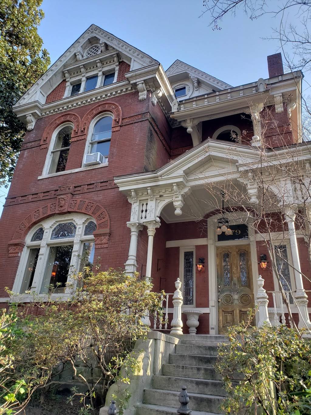 Mollie Fontaine Lounge | night club | 679 Adams Ave, Memphis, TN 38105, USA | 9015241886 OR +1 901-524-1886