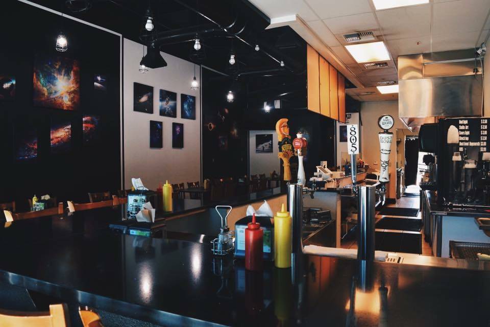 Cosmos Burgers | restaurant | 3831 Crowell Rd, Turlock, CA 95382, USA | 2096649458 OR +1 209-664-9458