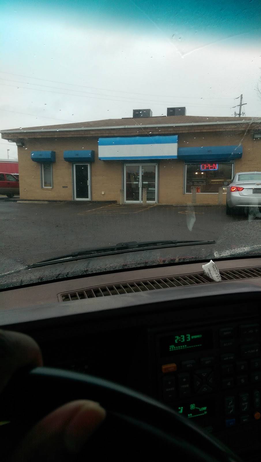 A Taste Of Seafood And More | restaurant | 1992 McCartney Rd, Youngstown, OH 44505, USA | 3305509594 OR +1 330-550-9594