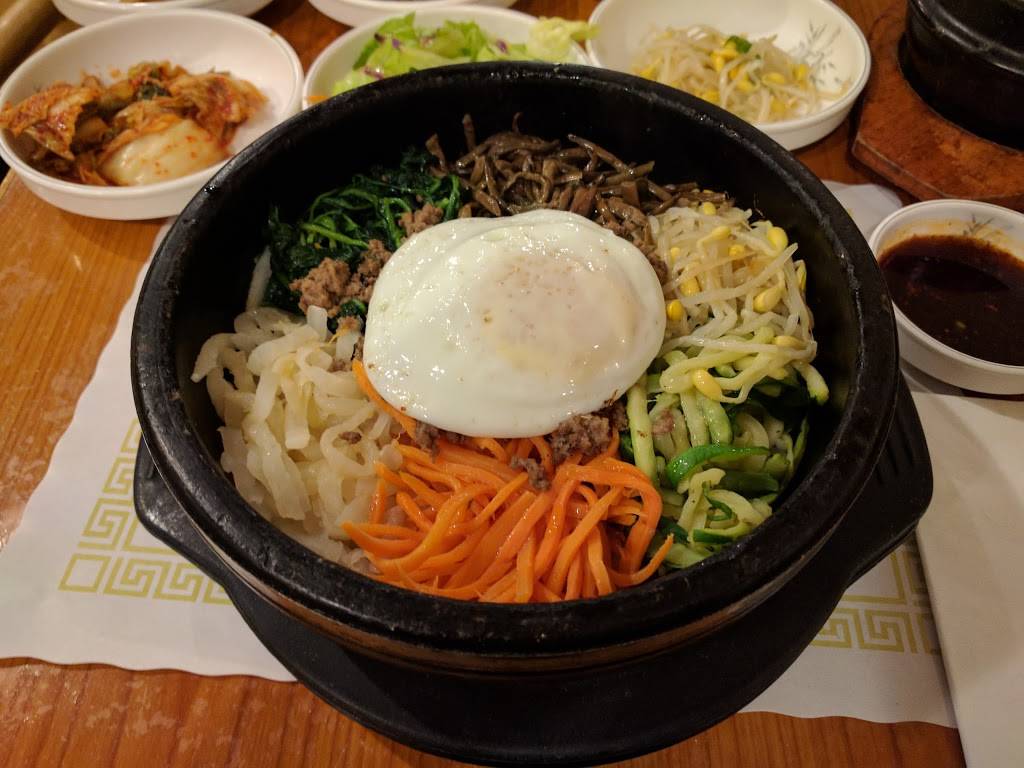 Ho Ho Restaurant | restaurant | 235 Paterson Ave, East Rutherford, NJ 07073, USA | 2018428787 OR +1 201-842-8787