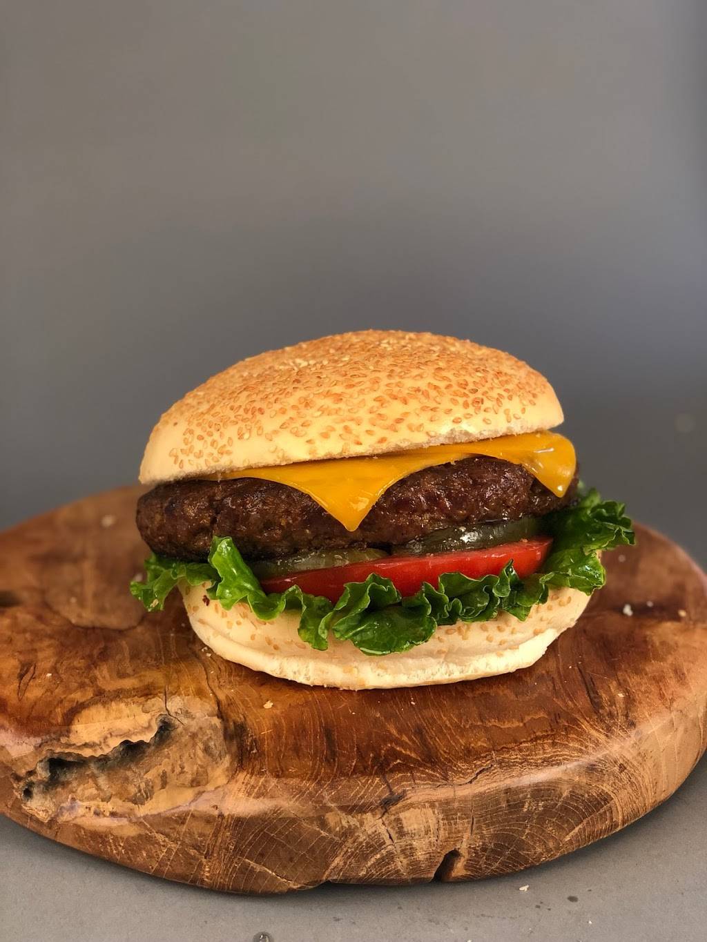 shatter abbas Queens Quay | restaurant | 218 Queens Quay W, Toronto, ON M5J 2Y6, Canada | 4165518010 OR +1 416-551-8010