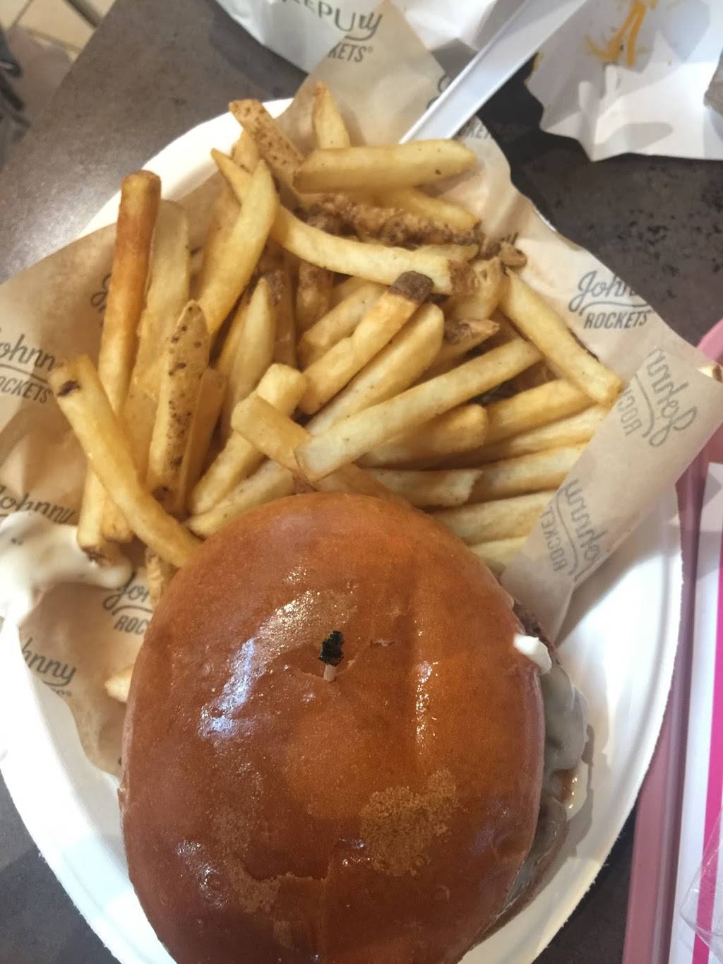 Sbarro | restaurant | 2165 Brea Mall, Brea, CA 92821, USA | 7145293491 OR +1 714-529-3491