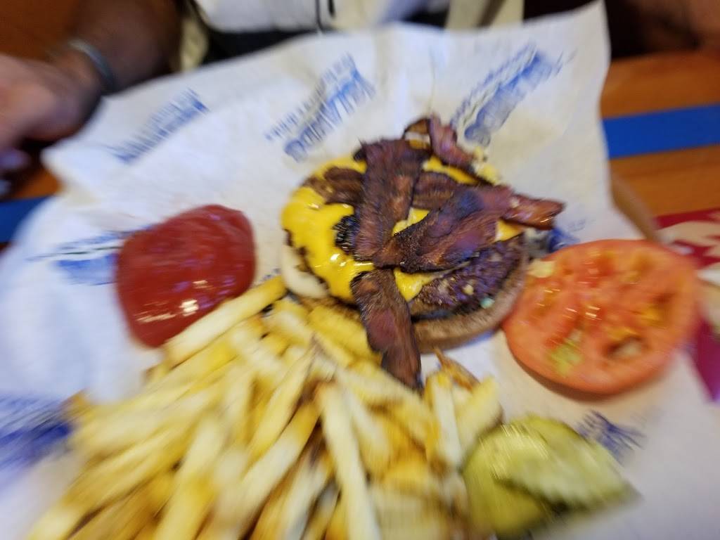 Islands Restaurant Temecula | restaurant | 40497 Margarita Rd, Temecula, CA 92591, USA | 9515063510 OR +1 951-506-3510