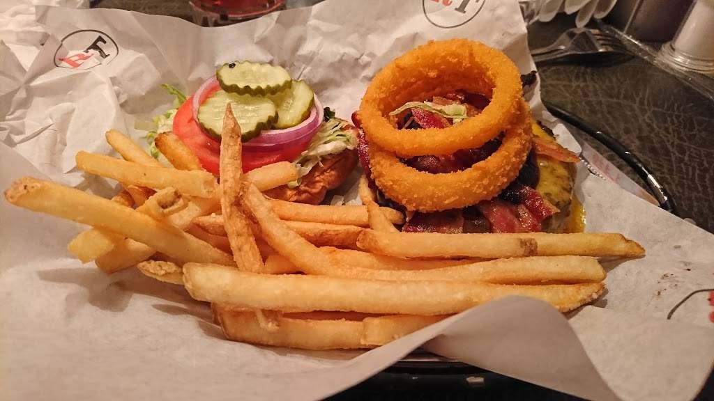 Ruby Tuesday | restaurant | 2650 FL-50, Clermont, FL 34711, USA | 3525369341 OR +1 352-536-9341