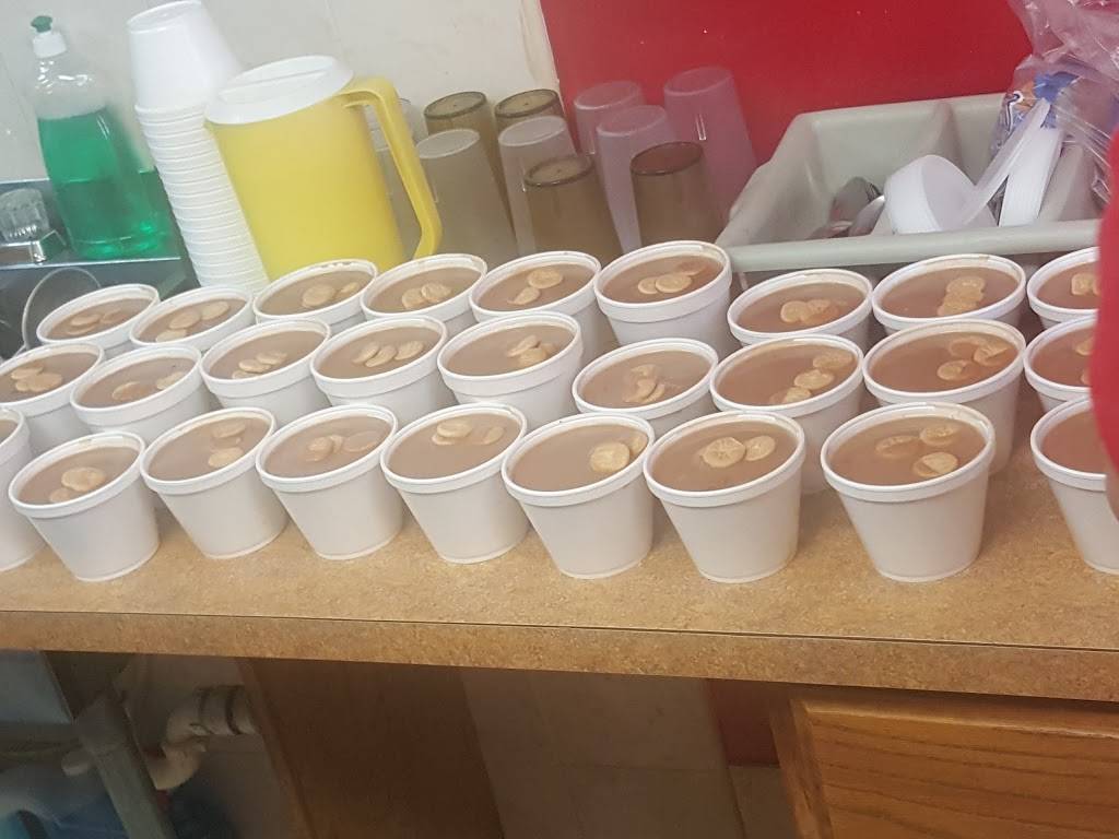 Quisqueya Luncheonette | restaurant | 259 Madison Ave, Perth Amboy, NJ 08861, USA | 7324421550 OR +1 732-442-1550