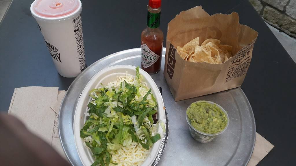 Chipotle Mexican Grill | restaurant | 610 E W Stassney Ln Ste B, Austin, TX 78745, USA | 5127070969 OR +1 512-707-0969
