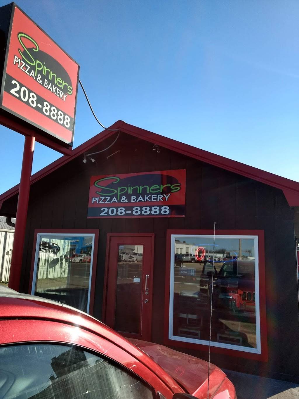 Spinners Pizza & Bakery | restaurant | 309 US-64, Wynne, AR 72396, USA | 8702088888 OR +1 870-208-8888