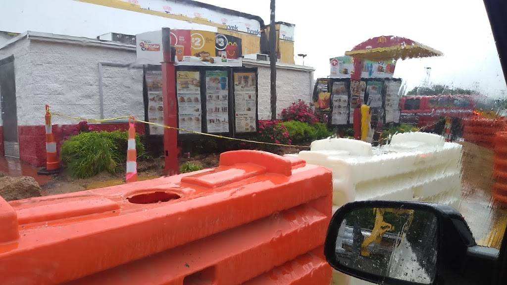 McDonalds | cafe | 512 E Atkins St, Dobson, NC 27017, USA | 3363868395 OR +1 336-386-8395