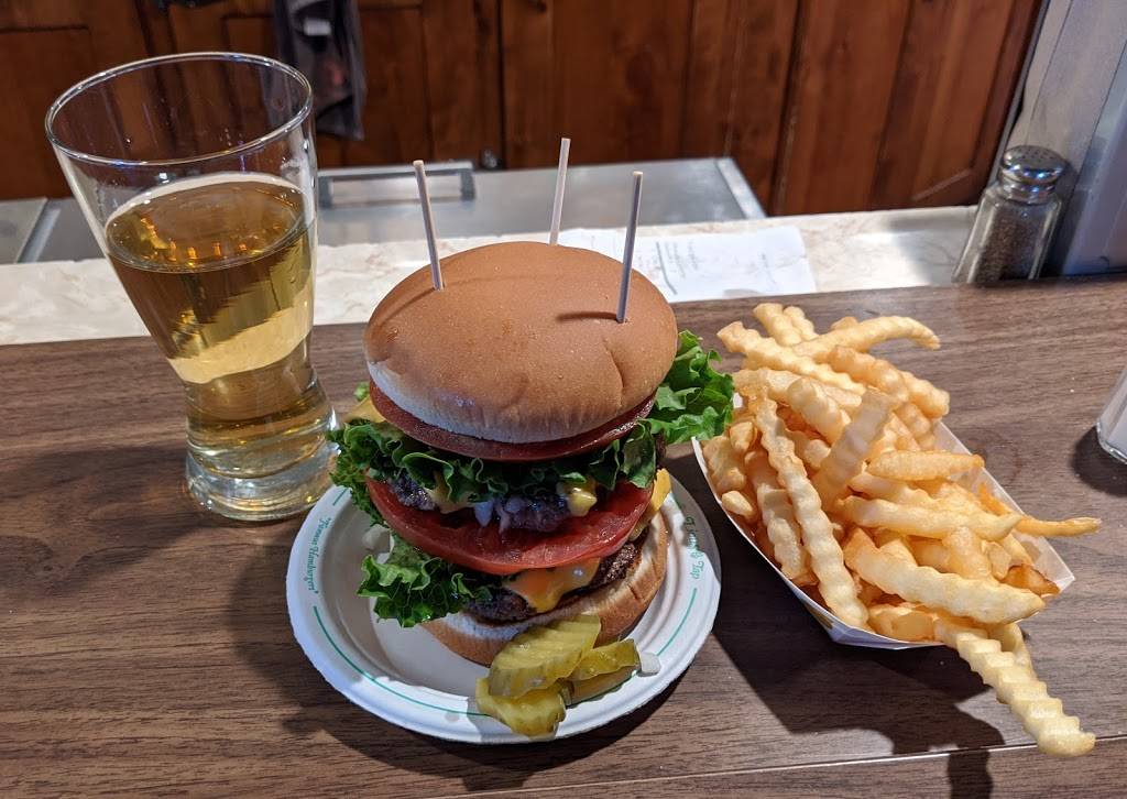 Lions Tap | restaurant | 16180 Flying Cloud Dr, Eden Prairie, MN 55347, USA | 9529345299 OR +1 952-934-5299