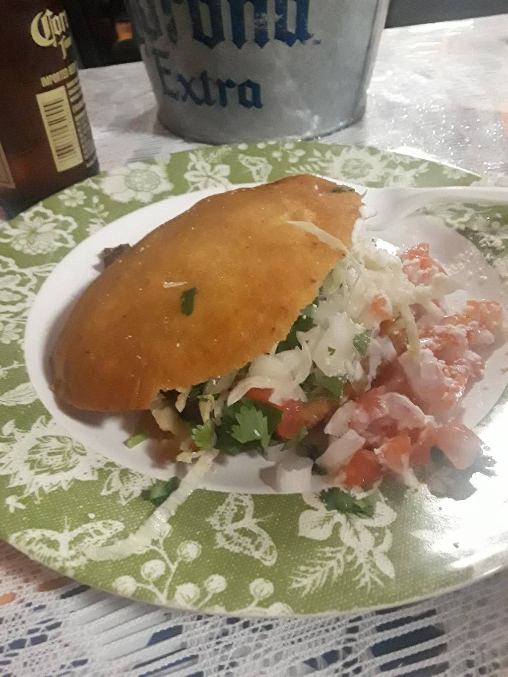 La Lomita | restaurant | 3868 10th Ave, New York, NY 10034, USA | 2125679355 OR +1 212-567-9355