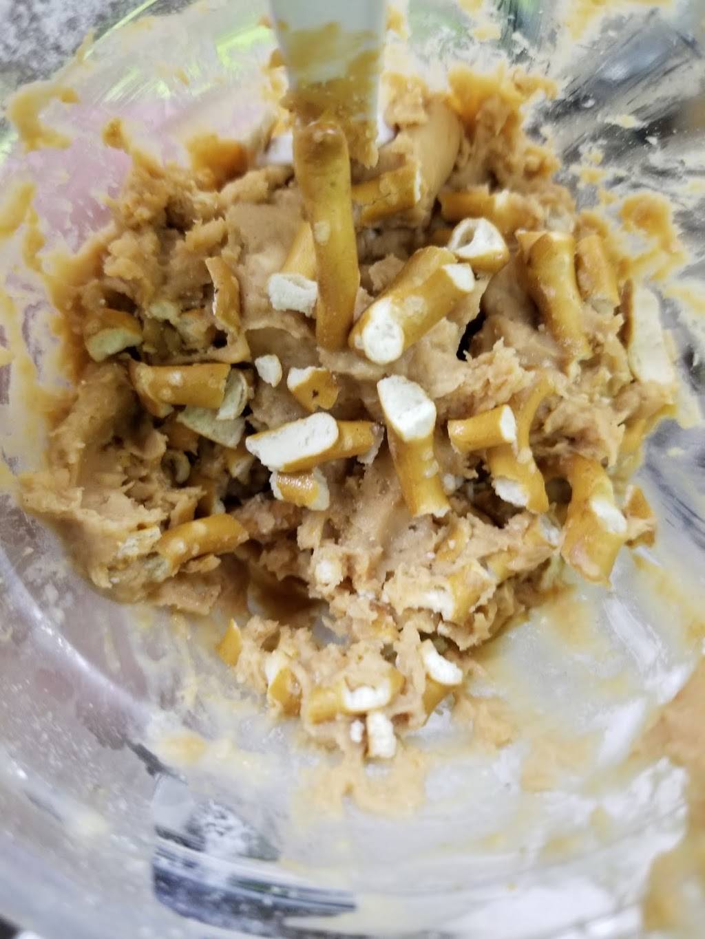 Charge Nutrition Club | restaurant | 104 E Highland Dr, Oconto Falls, WI 54154, USA | 9208482224 OR +1 920-848-2224