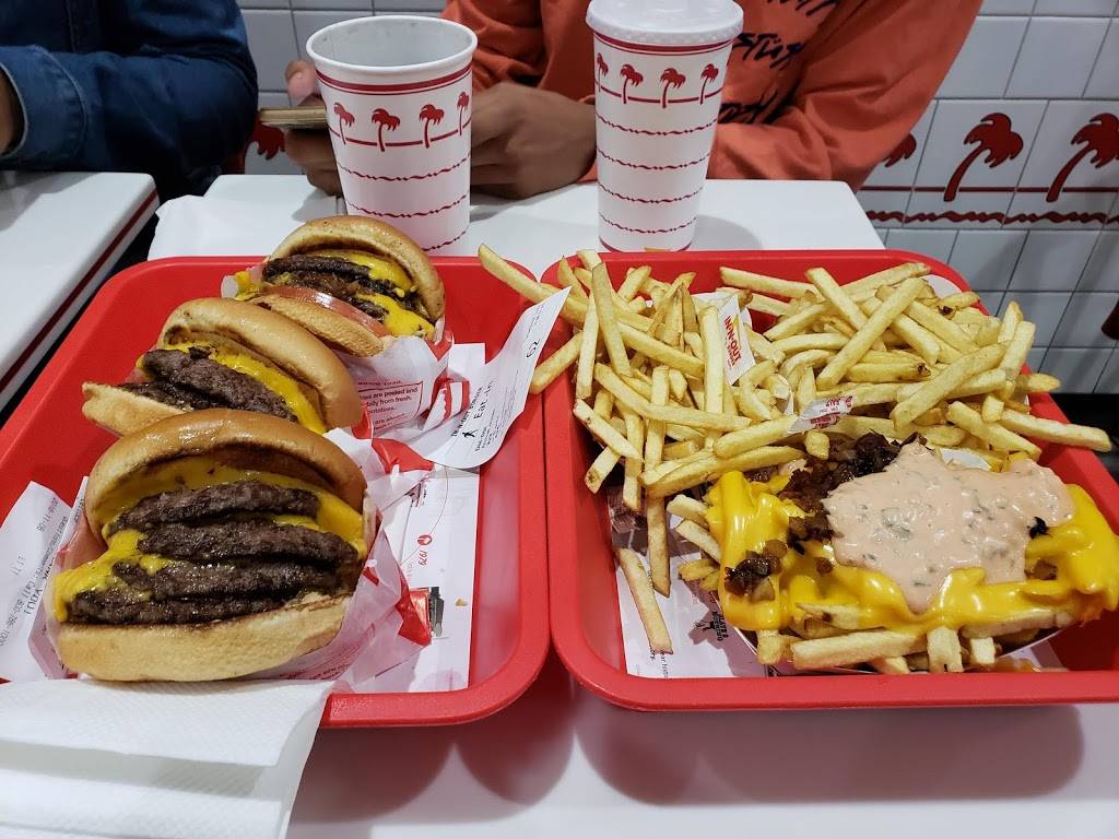 In-N-Out Burger | restaurant | 922 Gayley Ave, Los Angeles, CA 90024, USA | 8007861000 OR +1 800-786-1000