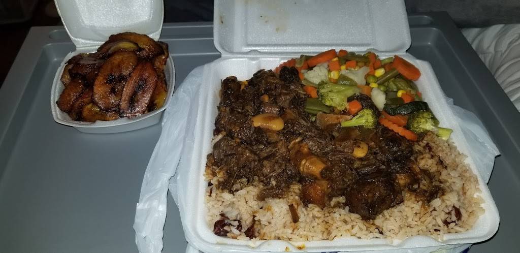 S & S Island Cuisine | restaurant | 508 Main St, Darby, PA 19023, USA | 6104610700 OR +1 610-461-0700