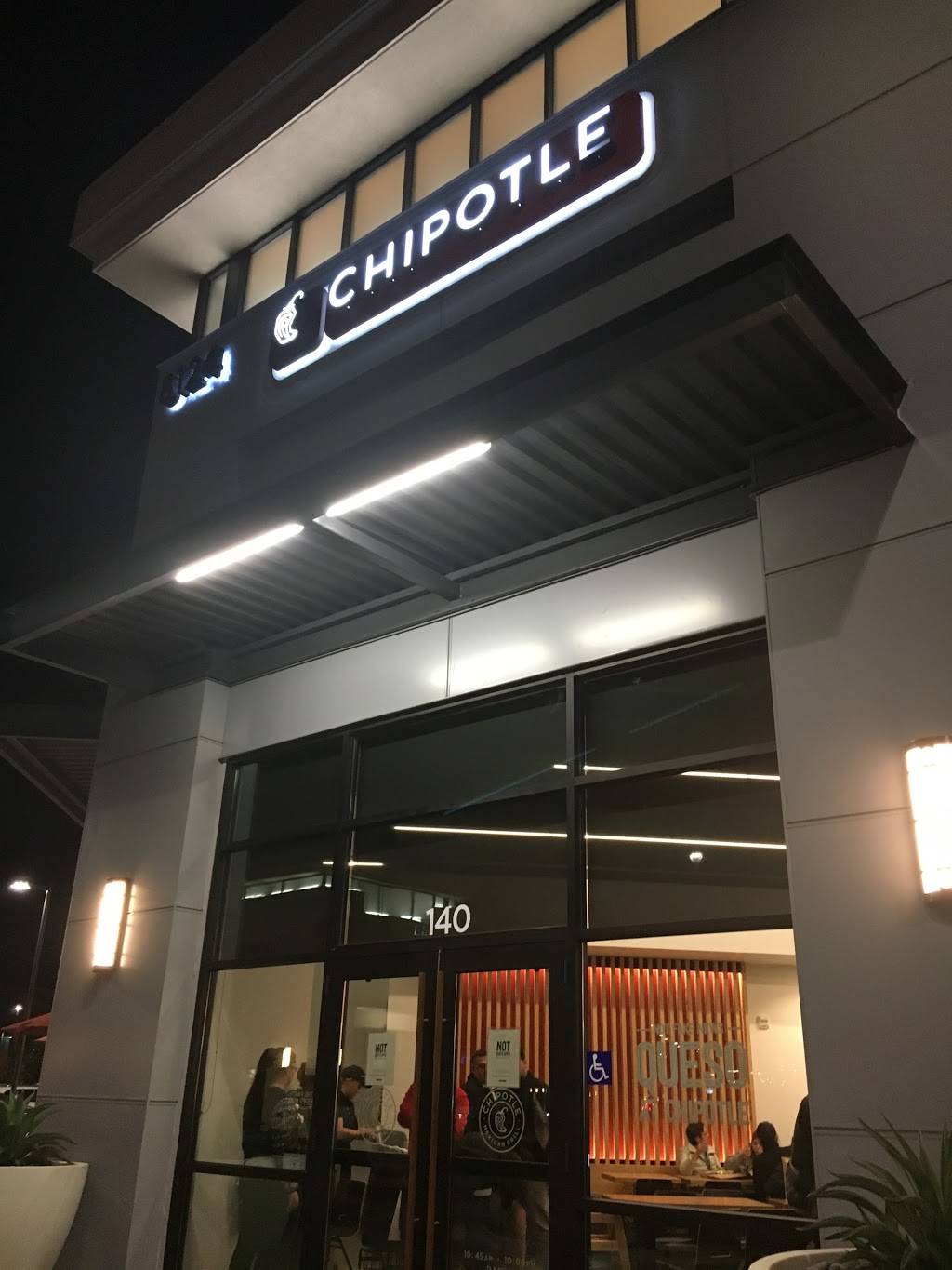 Chipotle Mexican Grill | restaurant | 8124 Delta Shores Cir S, Sacramento, CA 95832, USA | 9166651642 OR +1 916-665-1642