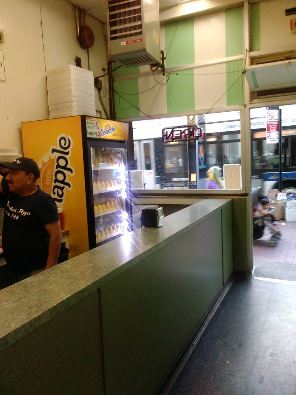 Margherita Pizza | restaurant | 16304 Jamaica Ave, Jamaica, NY 11433, USA | 7186575780 OR +1 718-657-5780