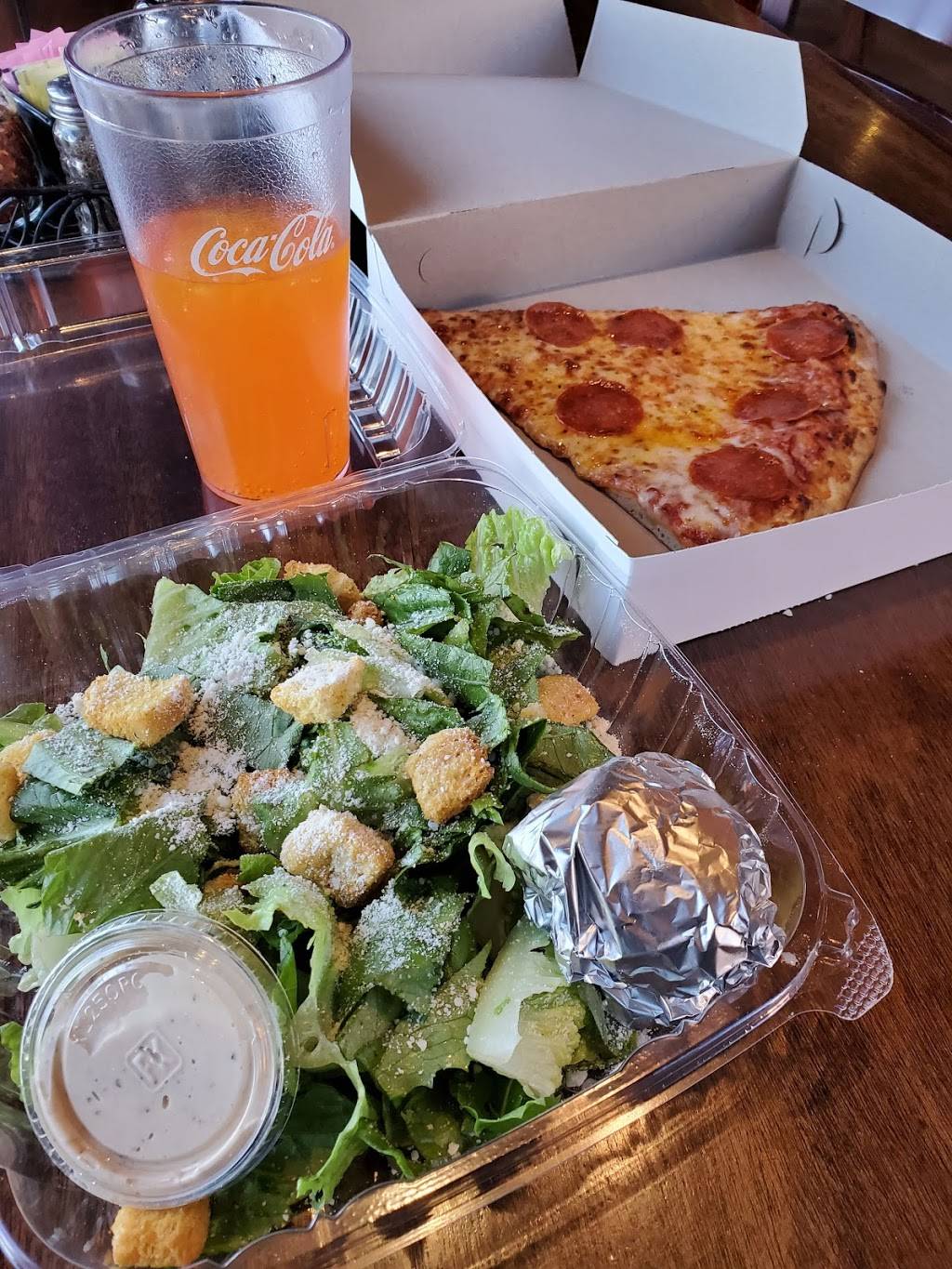 Lil Riccis DTC | restaurant | 5322 DTC Blvd #100, Greenwood Village, CO 80111, USA | 3033376591 OR +1 303-337-6591