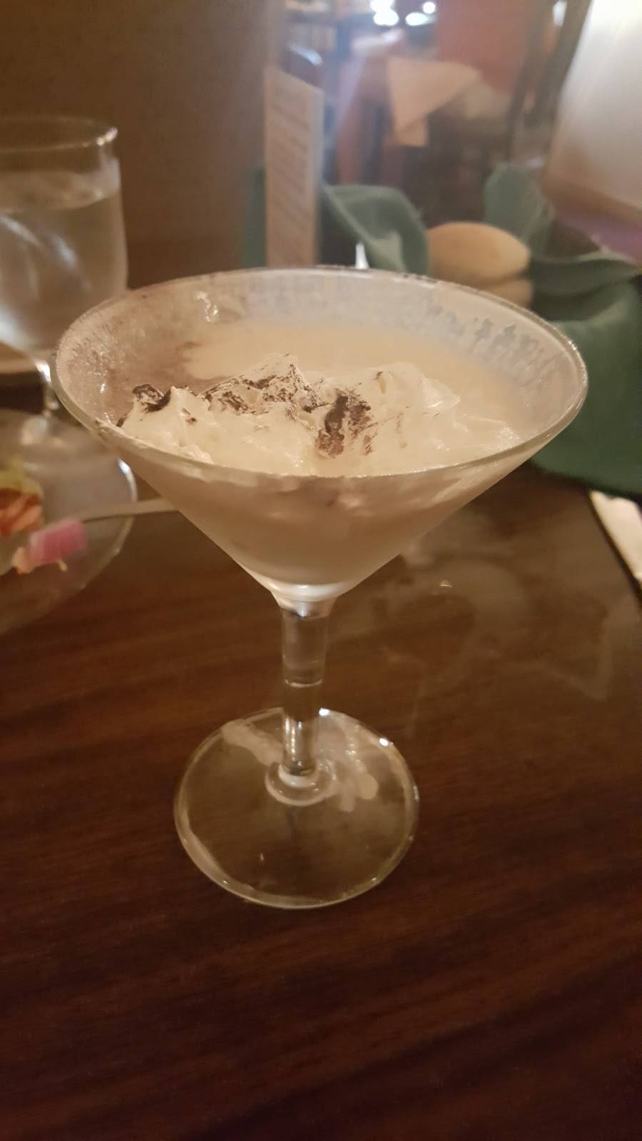 The Brass Lantern Restaurant and Lounge | night club | 79 Chestnut Hill Rd, Crossville, TN 38555, USA | 9314847657 OR +1 931-484-7657