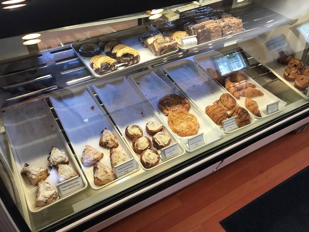 Trapp Kaffeehaus | cafe | 700 Trapp Hill Rd, Stowe, VT 05672, USA | 8022535705 OR +1 802-253-5705