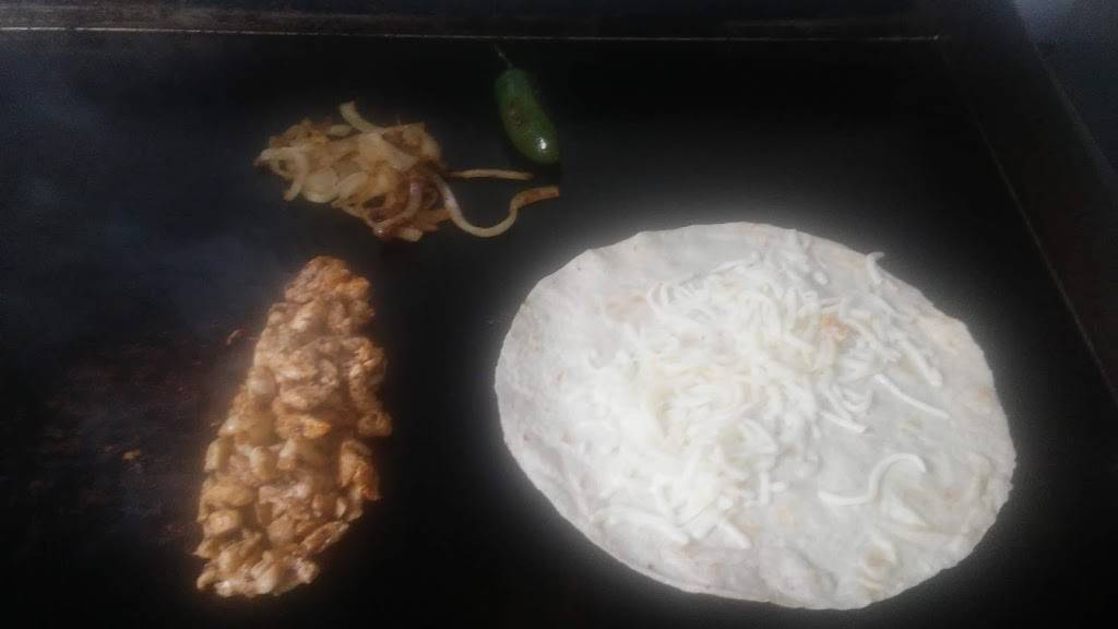 Ponchys Tacos | restaurant | 16911 Old Louetta Rd, Houston, TX 77070, USA | 8327924786 OR +1 832-792-4786