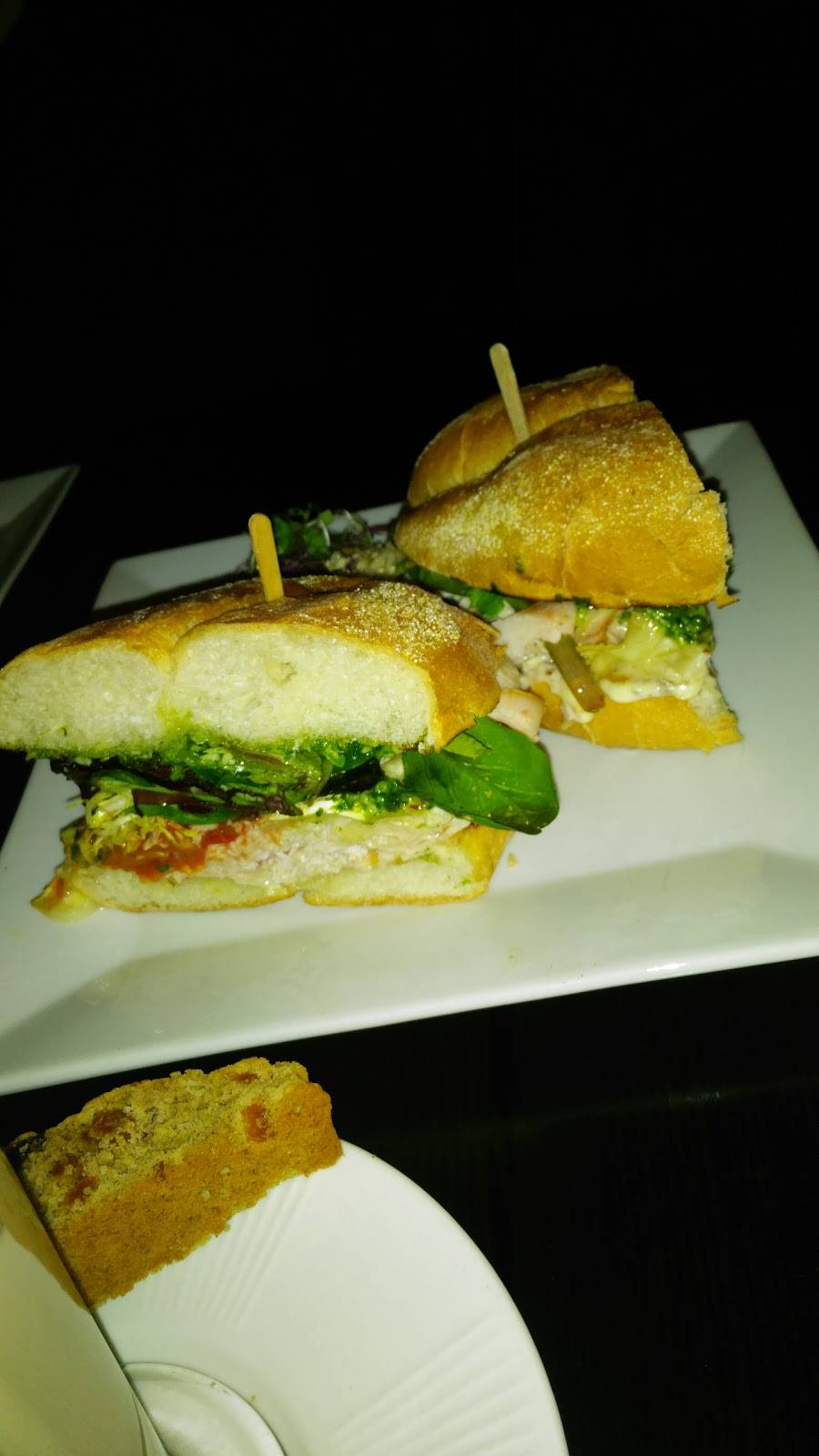 Krave Cafe + Caterer | restaurant | 102 Sparta Ave, Newton, NJ 07860, USA | 9733832600 OR +1 973-383-2600