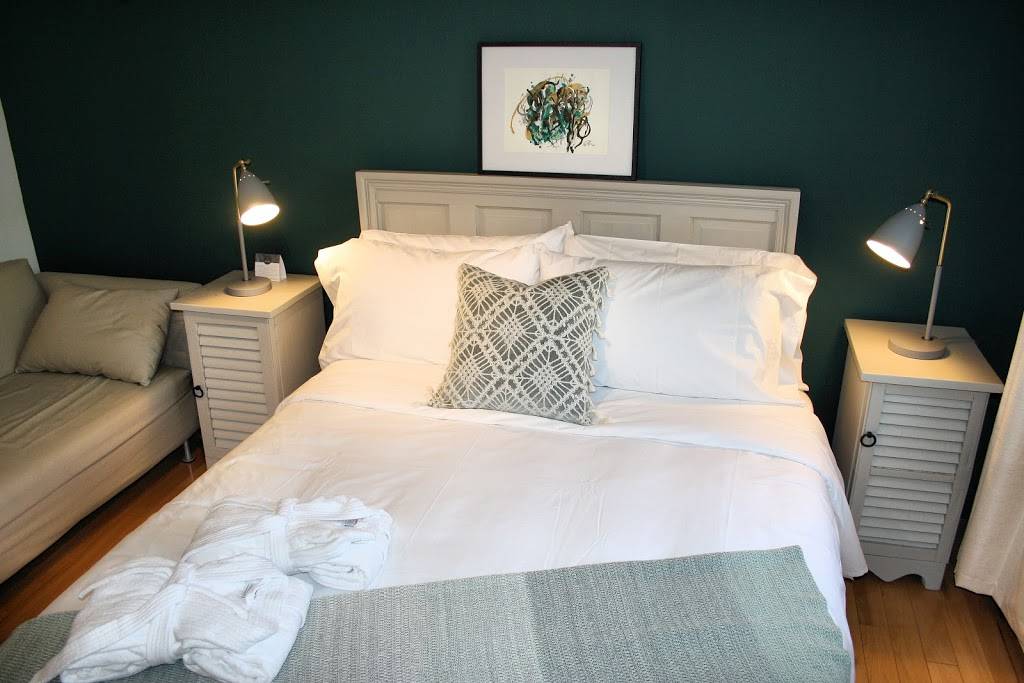 Auberge du Joli Vent | restaurant | 667 Rue de Bondville, Foster, QC J0E 1R0, Canada | 4502434272 OR +1 450-243-4272