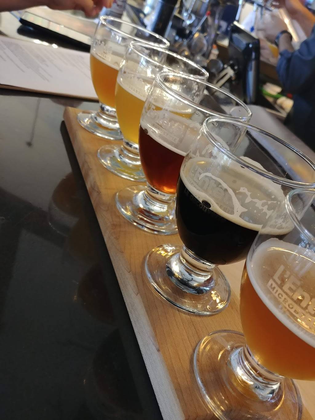 L’entêté Microbrasserie | restaurant | 15400 charles, Mirabel, QC J7J 0V9, Canada | 4504347476 OR +1 450-434-7476