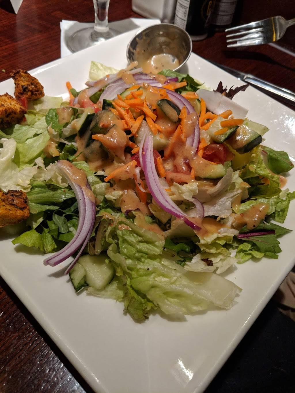 Gordon Biersch Brewery Restaurant | restaurant | 200 E Middle Ln Unit A, Rockville, MD 20850, USA | 3013407159 OR +1 301-340-7159