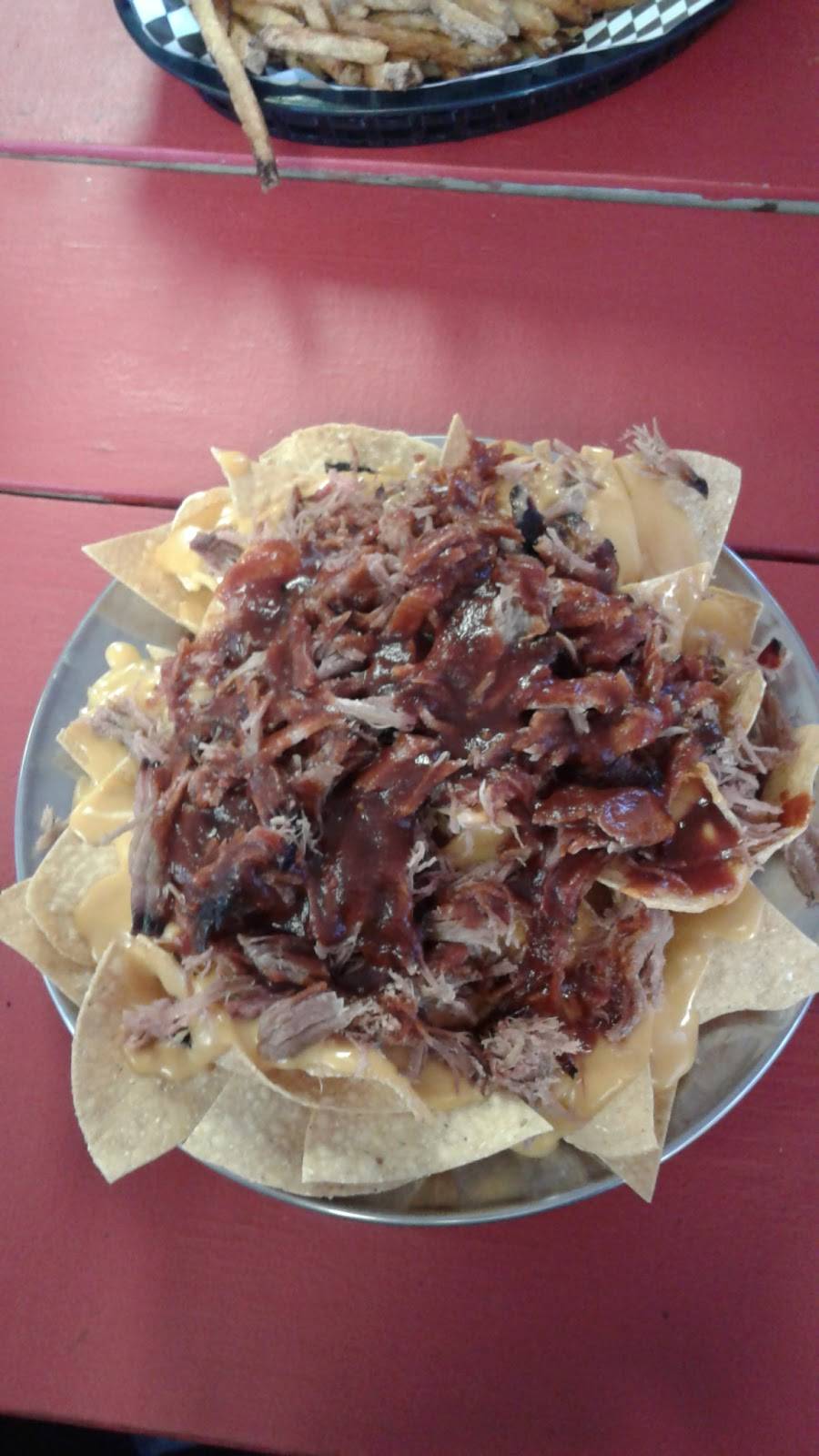 Shawnee Mound BBQ | restaurant | 112 Rives Rd, Clinton, MO 64735, USA | 6605251695 OR +1 660-525-1695