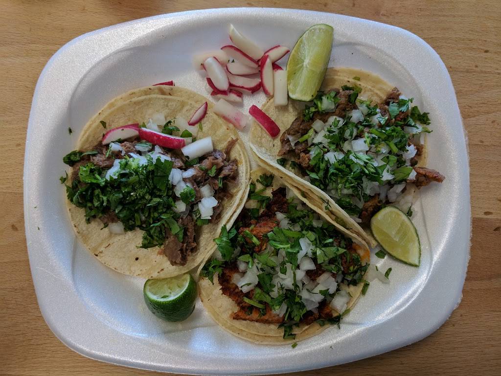 Tacos La Paloma | restaurant | 530 W Main St #6, Anoka, MN 55303, USA | 7632083349 OR +1 763-208-3349