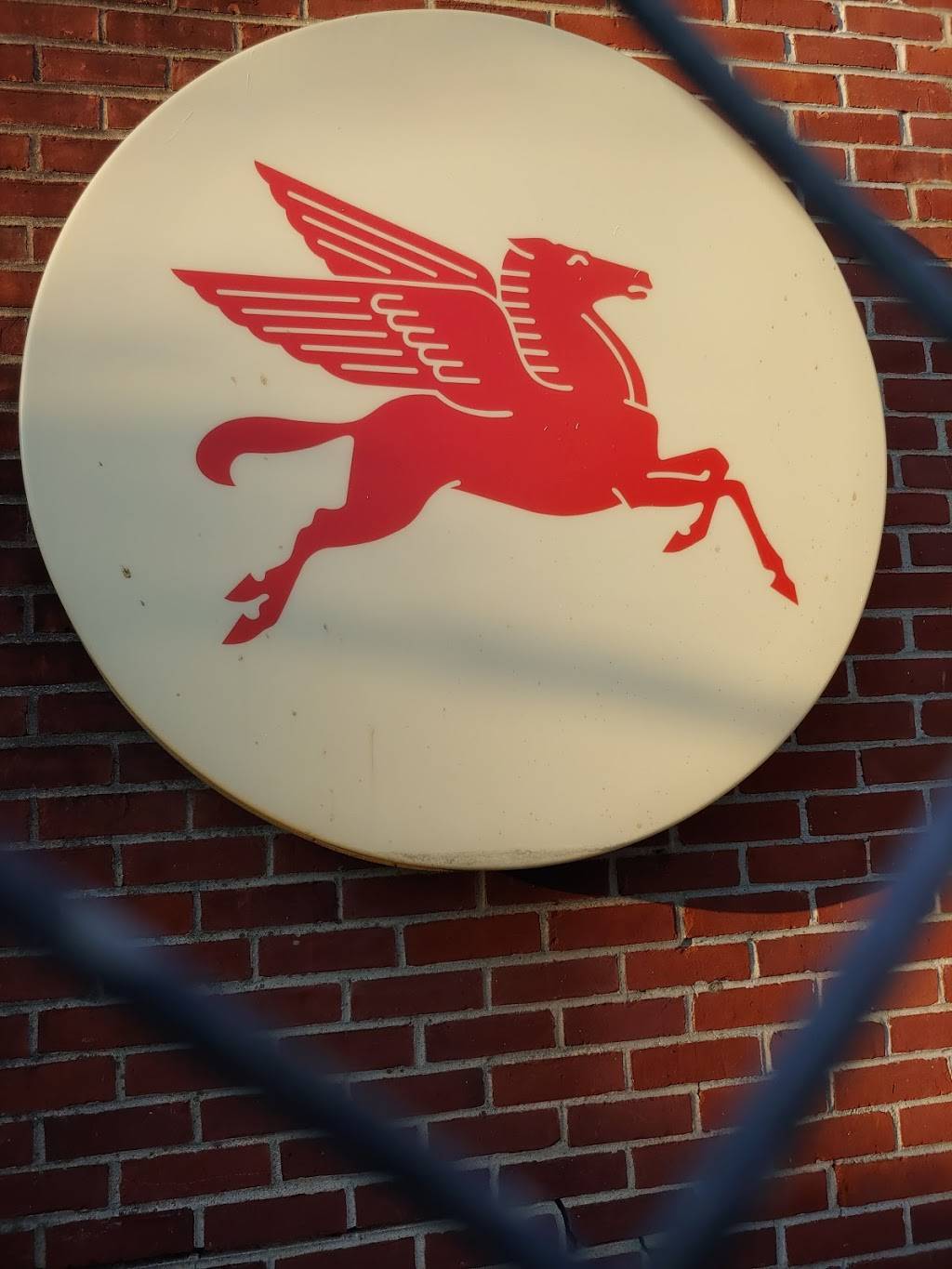 Dunkin | bakery | 109 Court St, Plymouth, MA 02360, USA | 5087469131 OR +1 508-746-9131