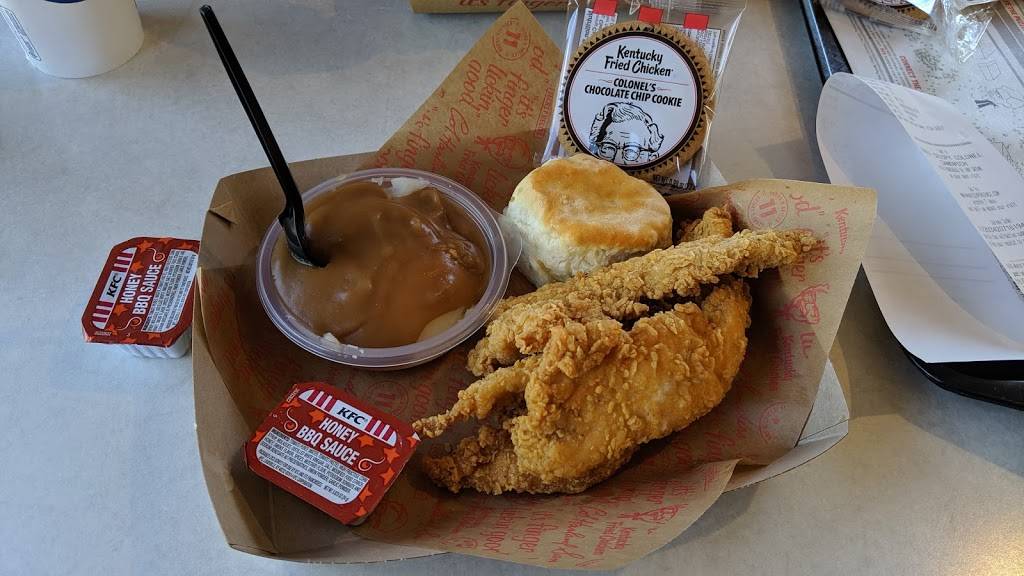 KFC | restaurant | 2413 8th Ave, Greeley, CO 80631, USA | 9703523771 OR +1 970-352-3771