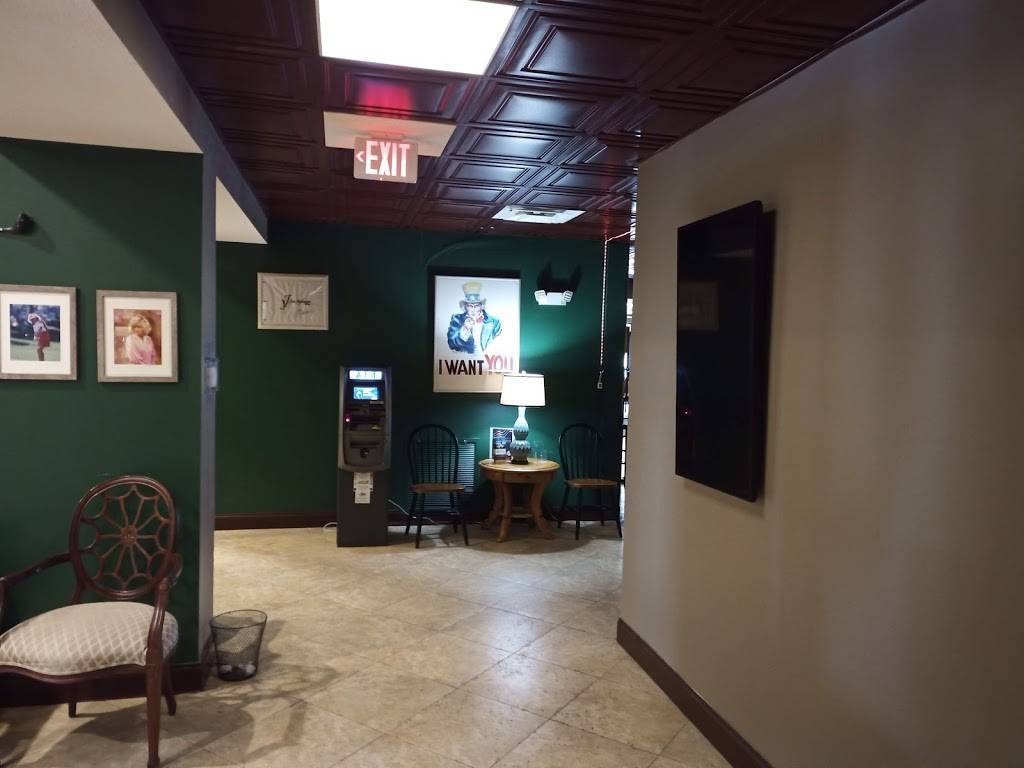 Patriots Bar And Grill | restaurant | 1100 Tarpon Woods Blvd, Palm Harbor, FL 34685, USA | 8133176977 OR +1 813-317-6977